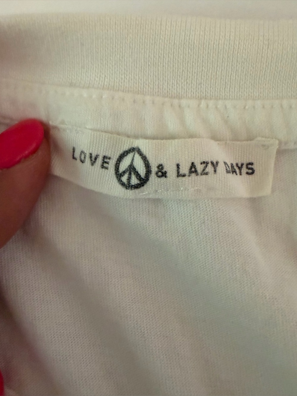 Love & Lazy Days Rainbow Mushroom Embroidered Cropped T-Shirt White XL Whimsical - Picture 4 of 5